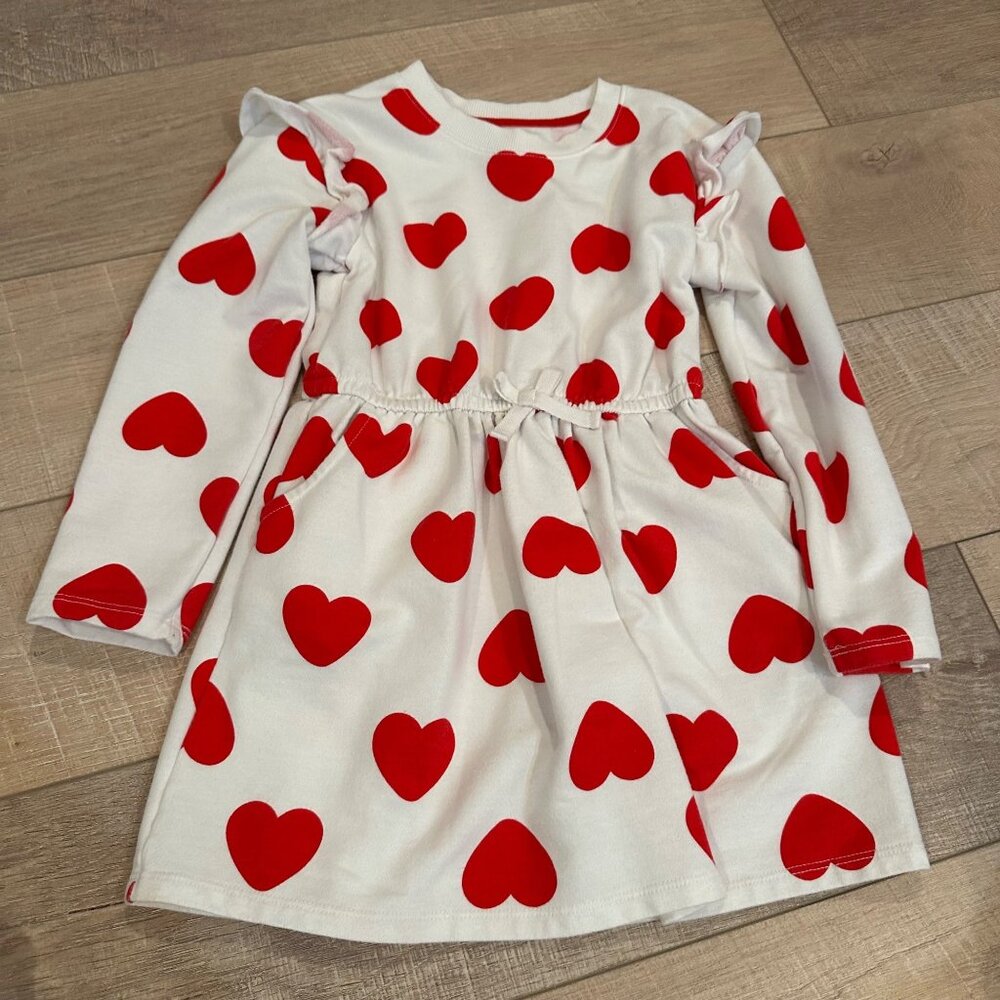 CAT & JACK GIRLS HEART LONG SLEEVE DRESSS VALENTINES SMALL 6/6X VALENTINES DAY